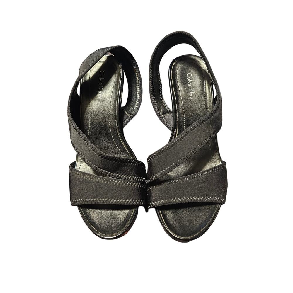 Calvin Klein wedge size 8.5‎